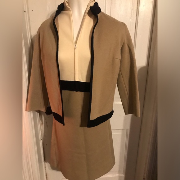 Vtg. 2 pc. Formal dress by: Banff LTD knits in fashion. Size: 8 Made in Italy. - Picture 13 of 16